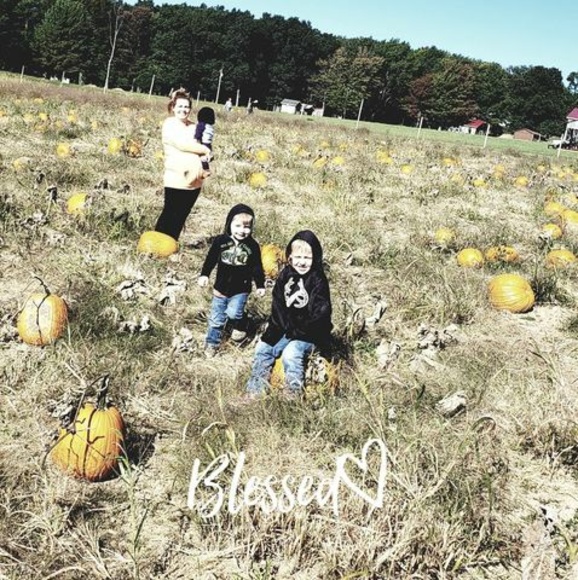 Meet your Posher, Cj - Picture 1 of 1